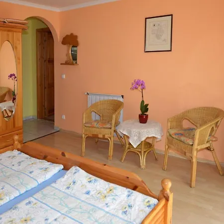 Apartment Park Heviz